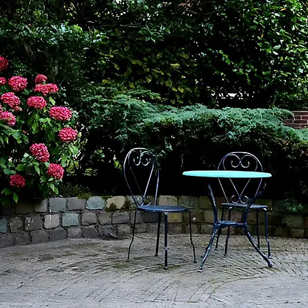 In The Forest Of Amsterdam With Pool 빌라